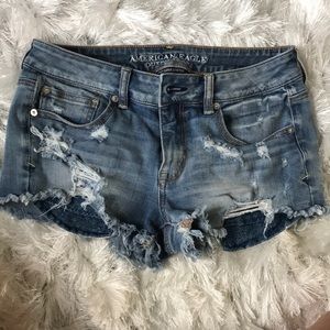Distressed AE shortie